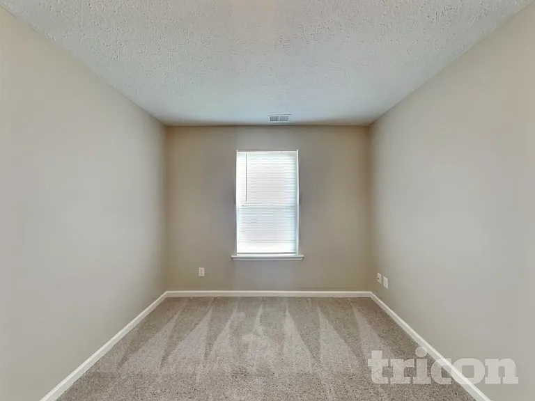 501 Homey Dr — Photo 10