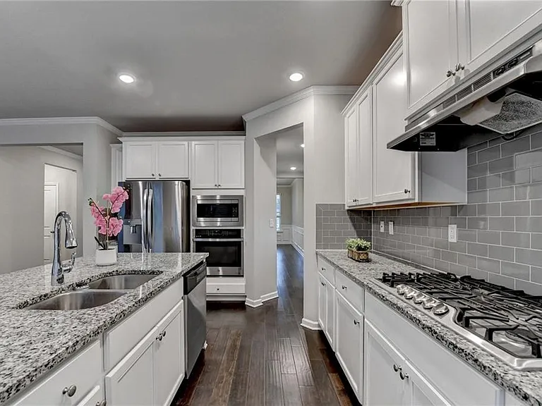 461 Paxton Ln — Photo 25