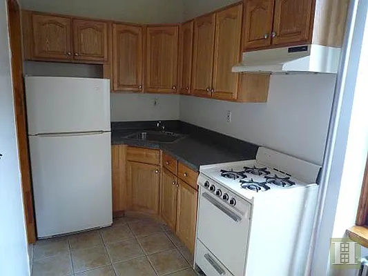 Rented by Halstead Real Estate | media 18