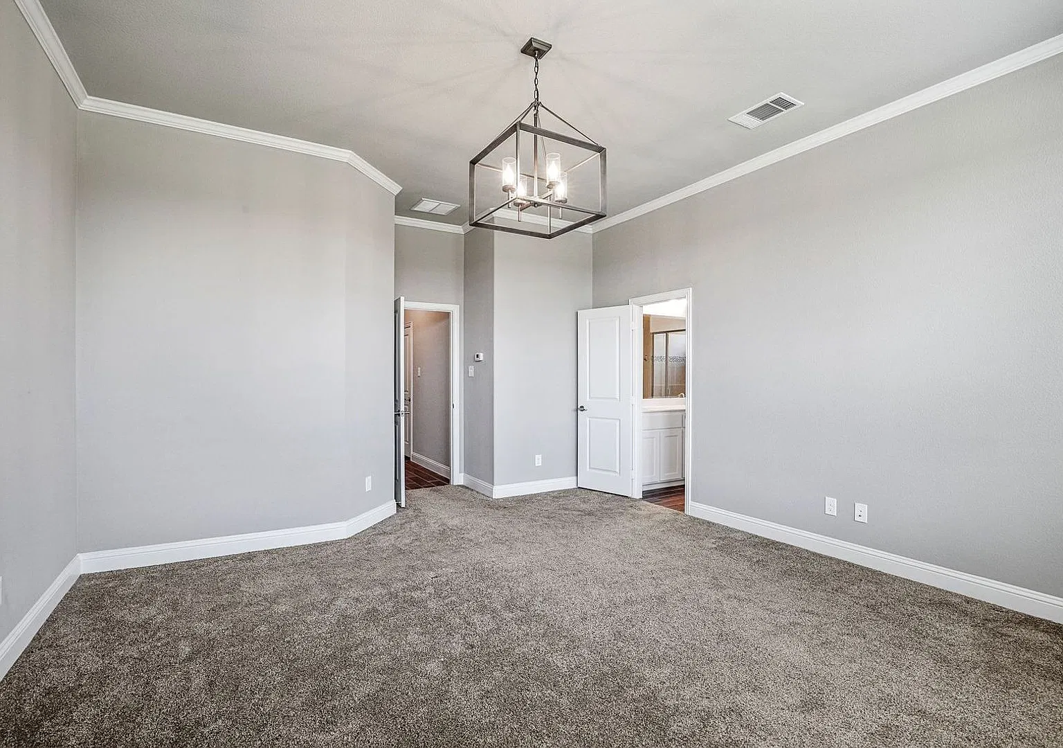Breathtaking 3 Bedroom Home Overlooking the Community Lake in Celina! — Photo 1
