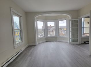 120 North St #1F, Willimantic, CT 06226