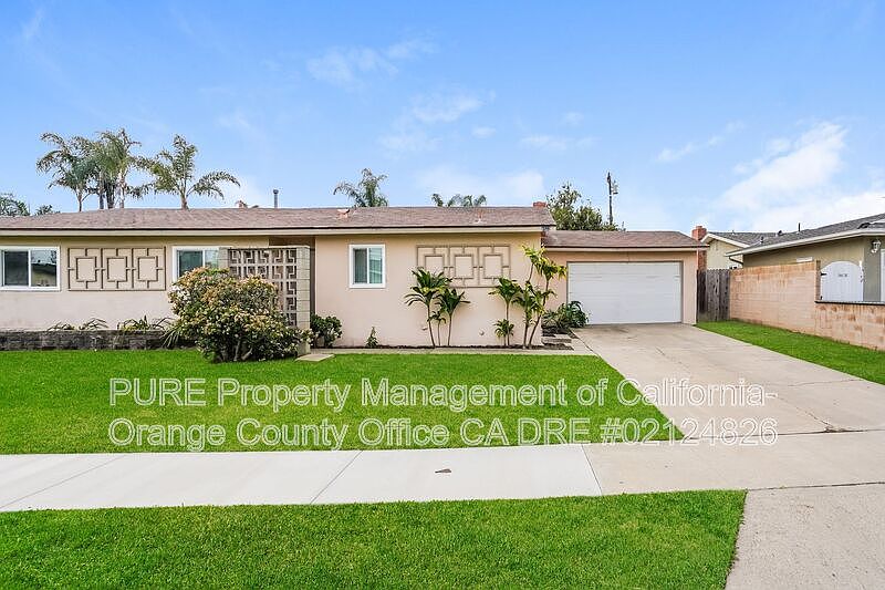 1st image of 8542 Orinda Cir
