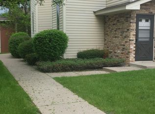 4518 Cinnamon Ridge Trl #B, Eagan, MN 55122