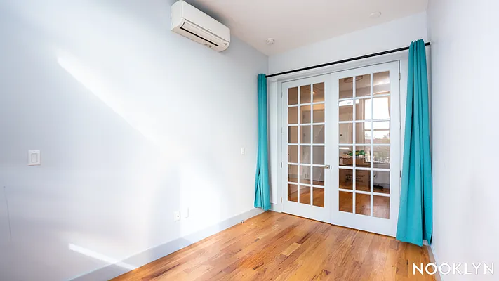 Rented by Nooklyn NYC LLC | media 26