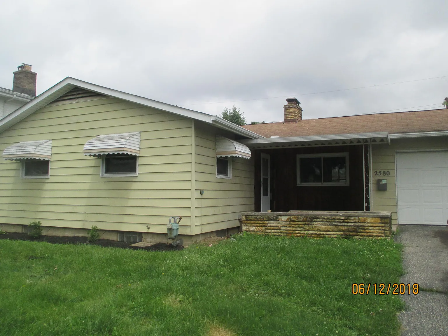 2580 Regina Ave photo 1