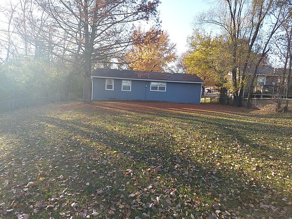 2nd image of 4413 Ditzler Ave