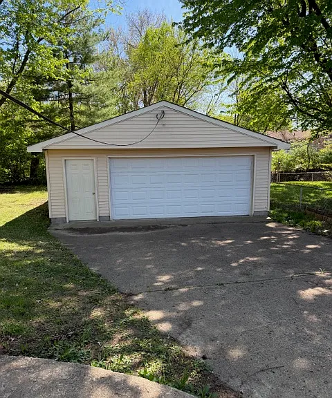 1449 Biloxi Ln — Photo 11