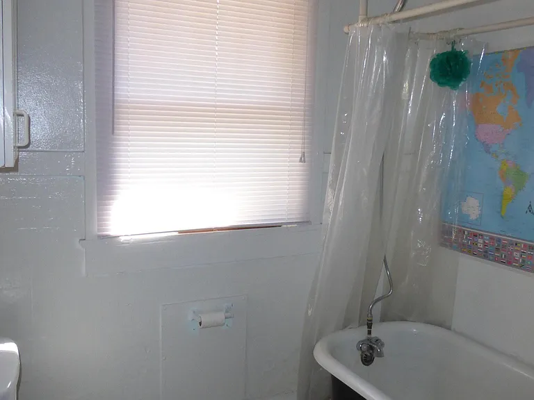 2319 W Texas Ave #3 — Photo 6