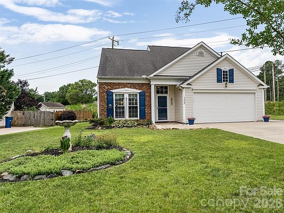 2nd image of 1000 Kerry Greens Dr