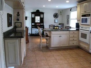 25 Hillandale Rd, Ashburnham, MA 01430