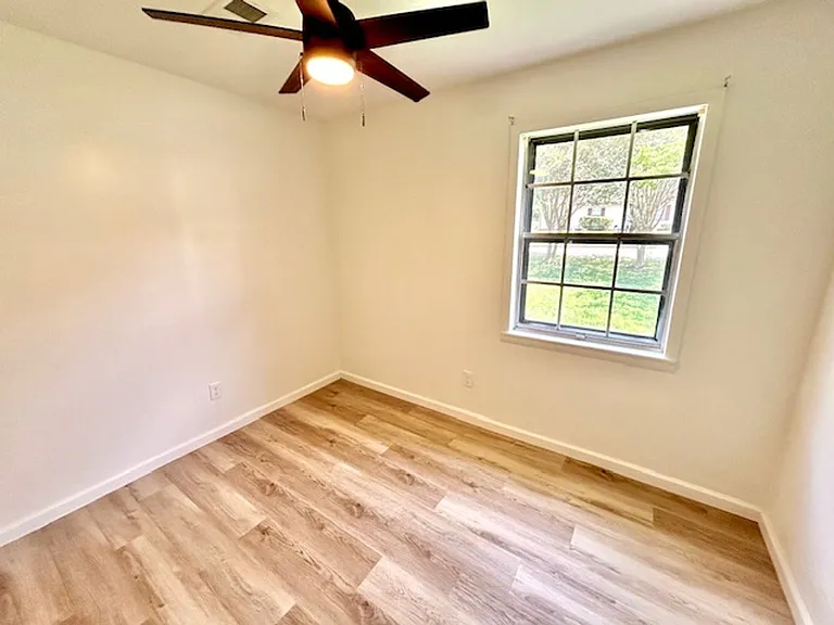 3215 Delia Ln NW — Photo 10