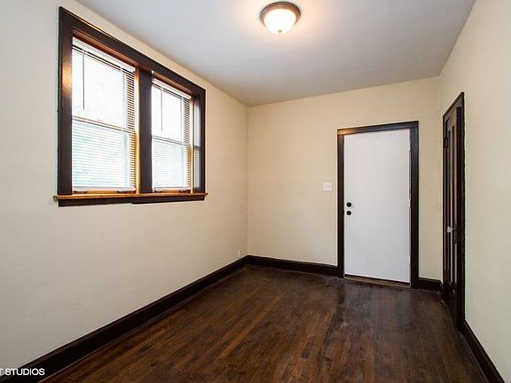 5th image of 5133 W Carmen Ave #1