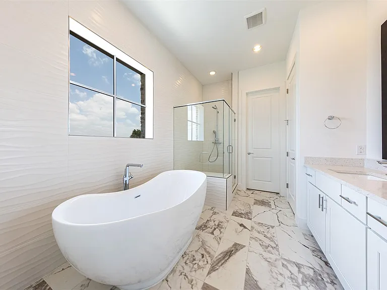 1201 Shore District Dr — Photo 20