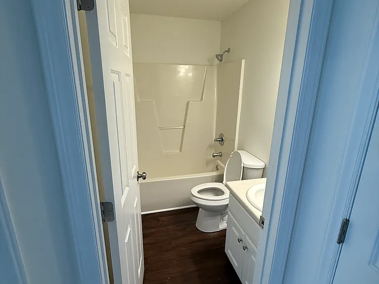 103 Wimbledon Ct — Photo 47