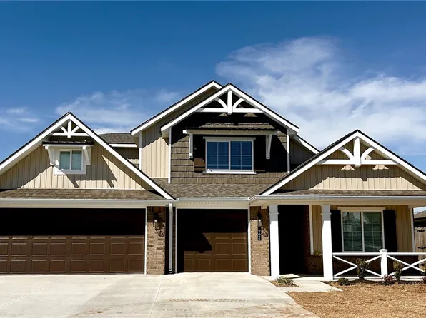 662 S Baggett St, Prairie Grove, AR 72753