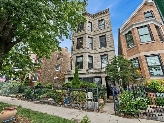2nd image of 1628 W Nelson St