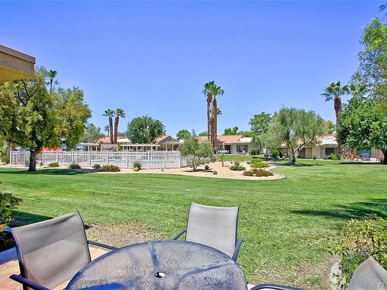 40588 Pebble Beach Cir — Photo 41