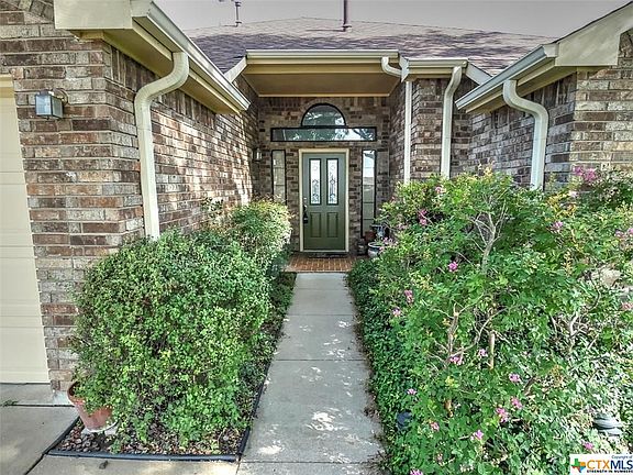 3rd image of 2314 Iowa Dr