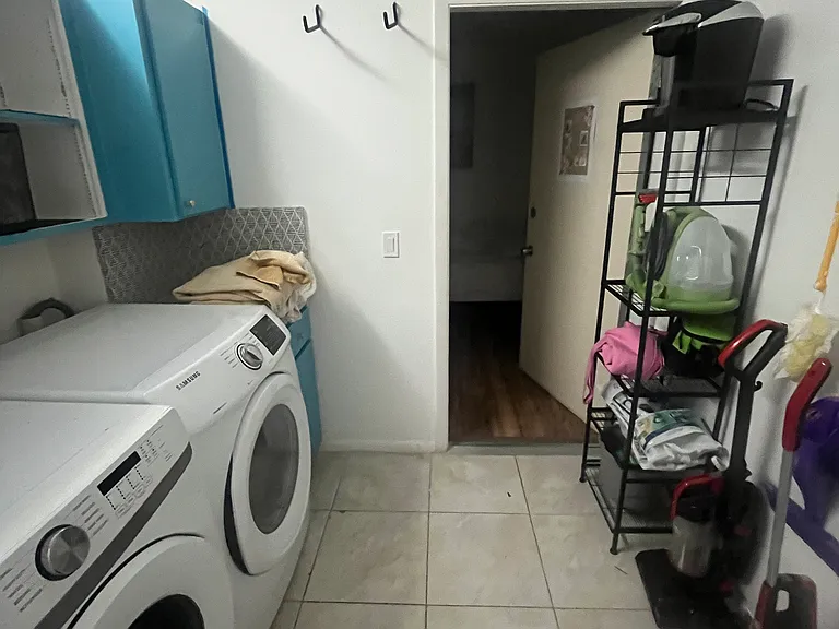 3640 Whitehall Dr — Photo 8