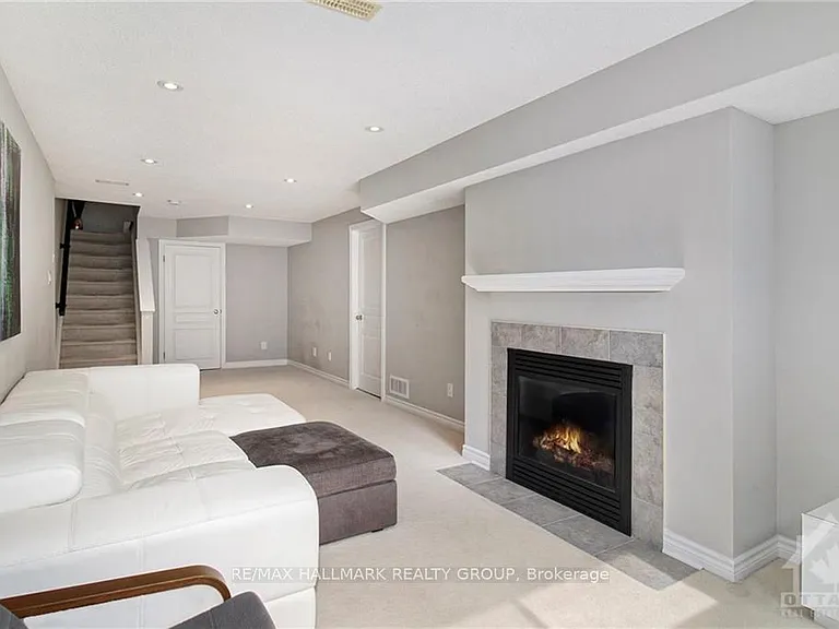 428 Arncliffe Ave — Photo 23