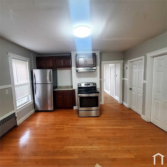 2nd image of 22 Otis St #2A