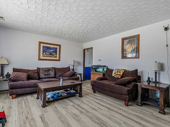 3rd image of 313 5th St