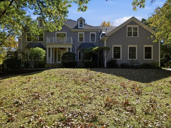 5 Sunset Rdg, Lexington, MA 02421