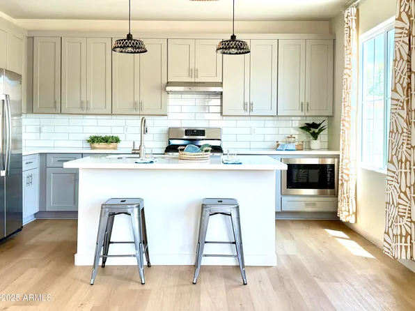 2173 N IOWA Street, Chandler, AZ 85225