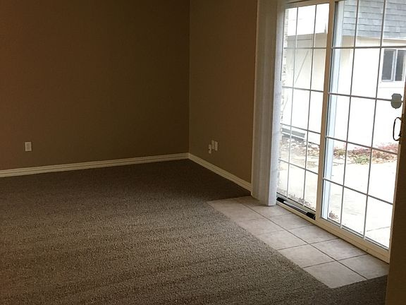4th image of 7028 Brookdale Dr