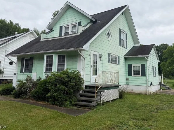 22177 Alden Ave, Alliance, OH 44601