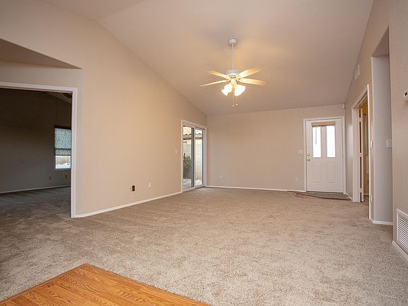 3rd image of 7522 W Wescott Dr