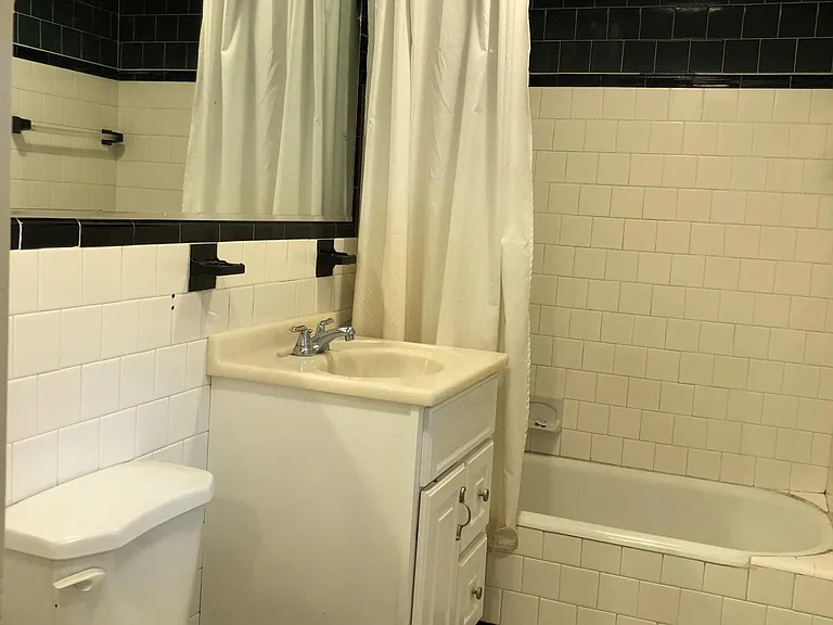 107 Ocean St #1 — Photo 8