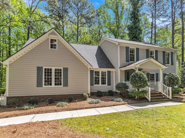 108 Maplewood Dr, Knightdale, NC 27545