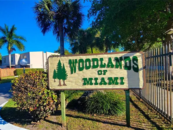14241 Memorial Hwy #9F, Miami, FL 33161