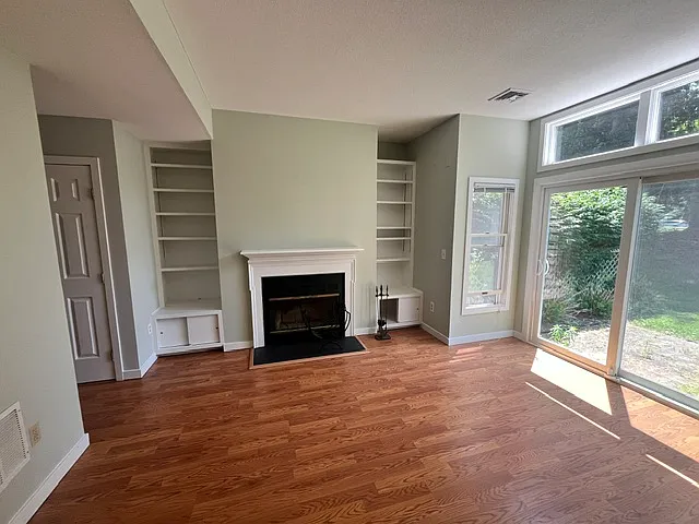 11 Amity Pl — Photo 9