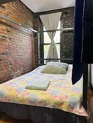 Rented by PocketBroker Inc