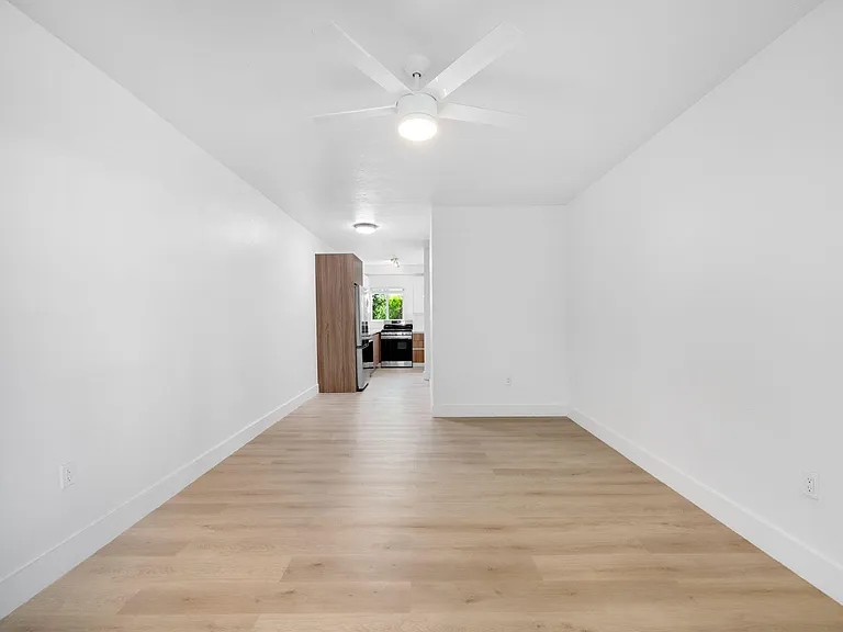 1035 9th St #7 — Photo 3