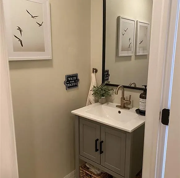 768 Hampton Cir #188 — Photo 6