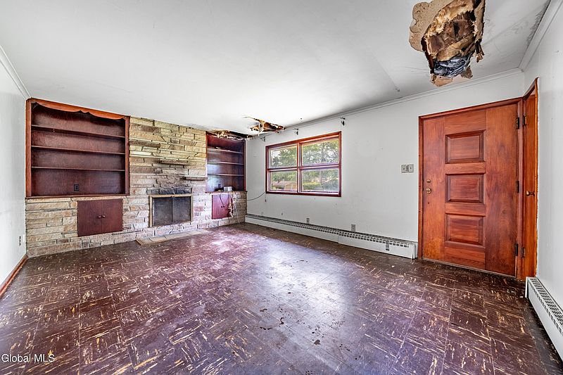 5th image of 849 Whitney Drive