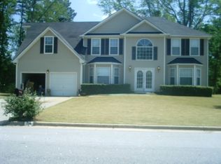 714 Trigg Lake Ct, Stone Mountain, GA 30087