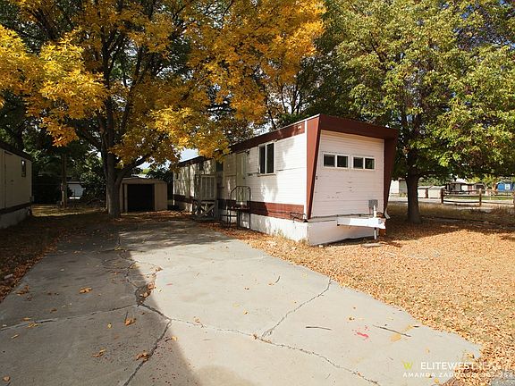 2nd image of 233 5th Ave N