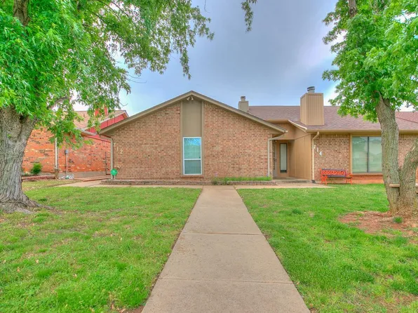 712 NW 137th St, Edmond, OK 73013
