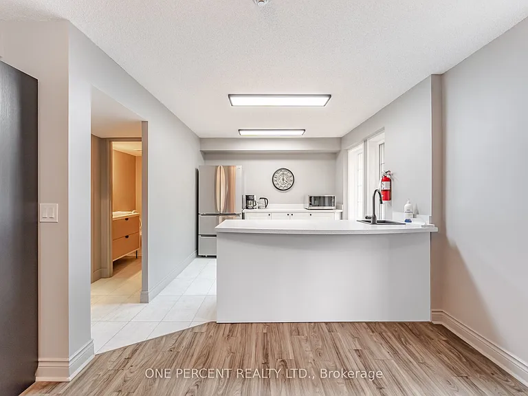 2301 Parkhaven Blvd #208 — Photo 38