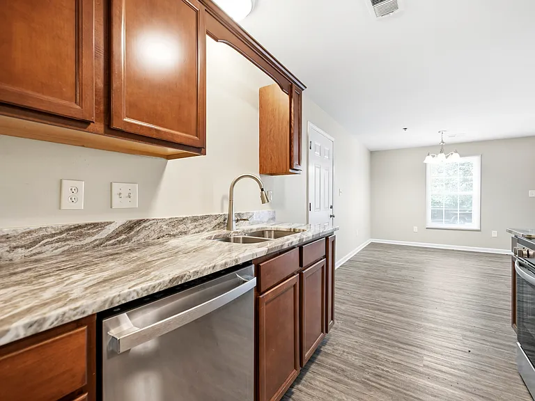 858 Malabu Dr #5000 — Photo 7