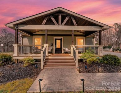 603 W Wilson Ave, Mooresville, NC, 28115