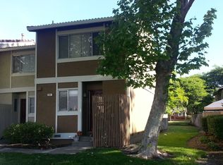 494 Santa Alicia Dr, Rohnert Park, CA 94928