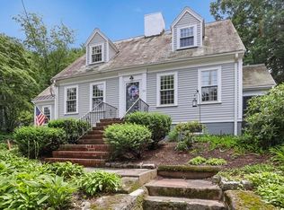 24 Bellaire Rd, West Roxbury, MA 02132