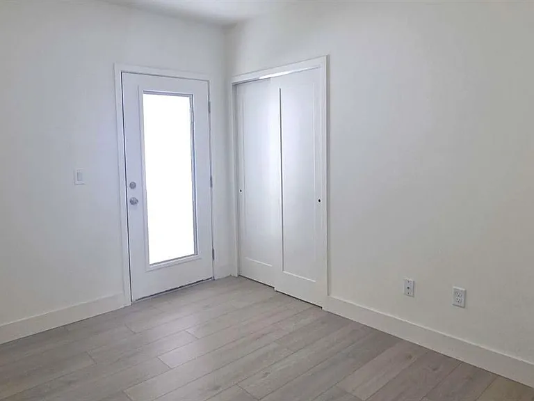 3091 15th Ave S — Photo 10