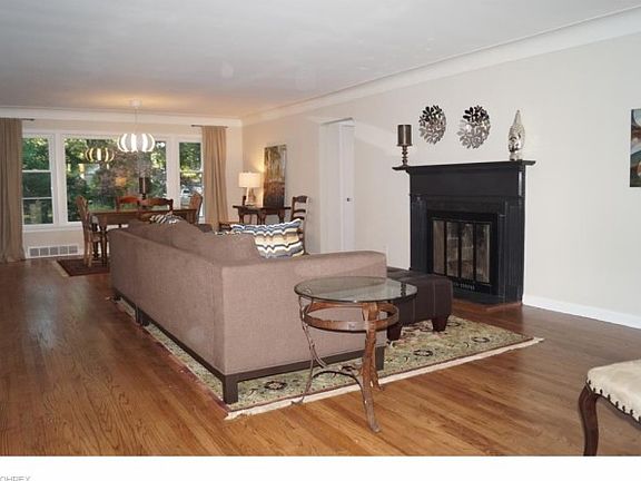 3rd image of 3345 Monticello Blvd