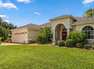 825 Colonial Rd, Venice, FL 34293